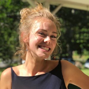 Meet your Posher, Lexi